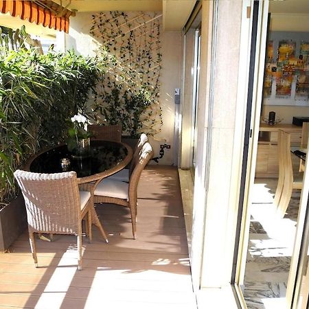 90M2 Apartement - Les Palmiers De Кан Екстериор снимка