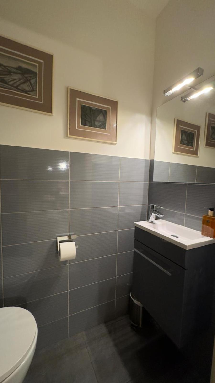 90M2 Apartement - Les Palmiers De Кан Екстериор снимка